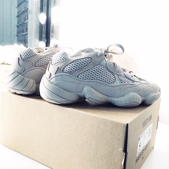 yeezy 500 size 4